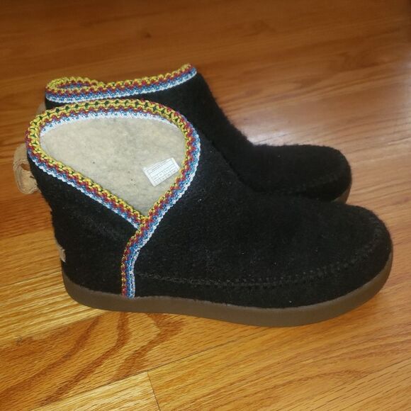 Sanuk Black wool booties Women size 7 - Picture 1 of 7